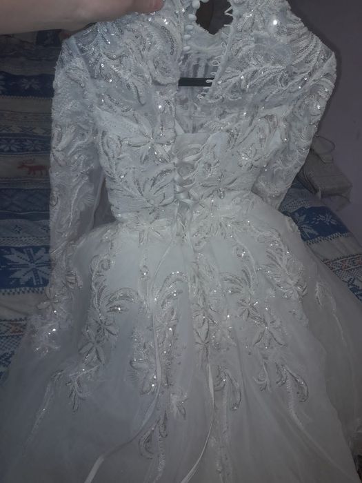 Свадебное платье