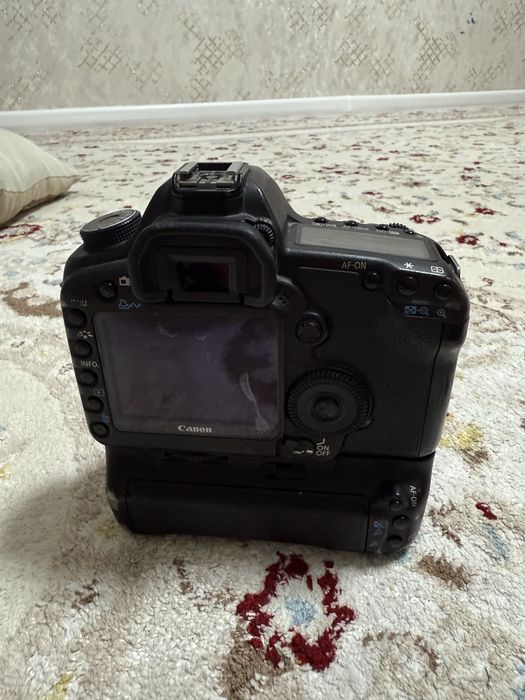 Продам Canon 5D Mark II