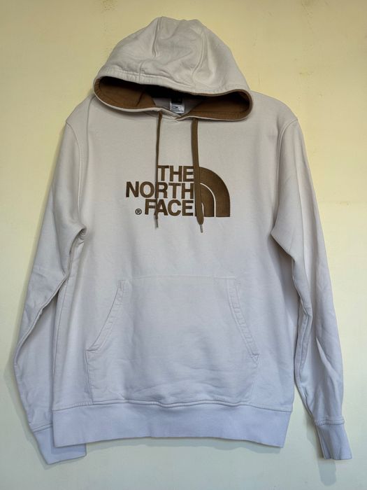 2 броя The North Face Hoodie.