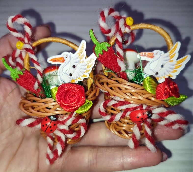 Ръчно изработени мартеници