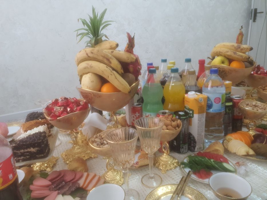 Шинам уй сотилади