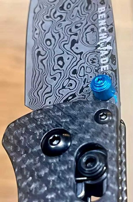 Нов нож Дамаск и карбон