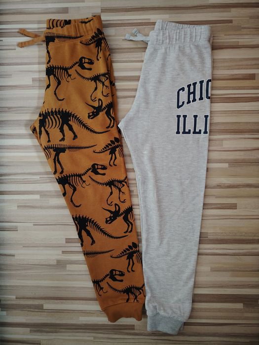 Долнища за момче H&M 140 размер