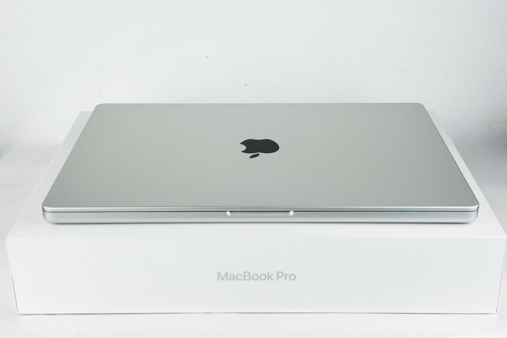 Apple MacBook Pro 16'' 2021 M1 PRO 16RAM 1TB SSD Гаранция!