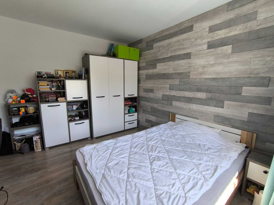 Продава се Къща в с. Драгичево, Област Перник - 220 кв.м за 1910 €/кв.м - Снимка #14