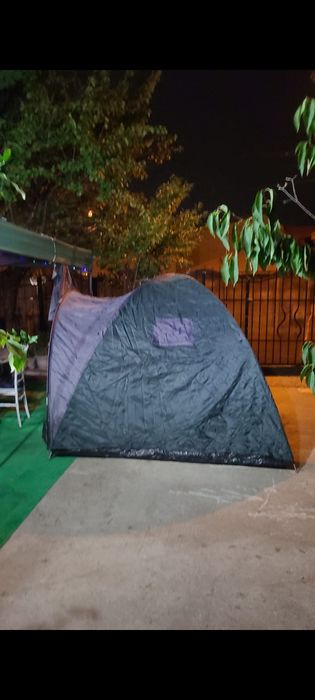 Se vinde : pavilion..cort si portbagaj auto
Pavilion închis  + cort cu