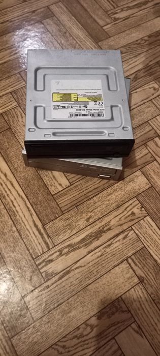 SD/DVD-ROM на разбор