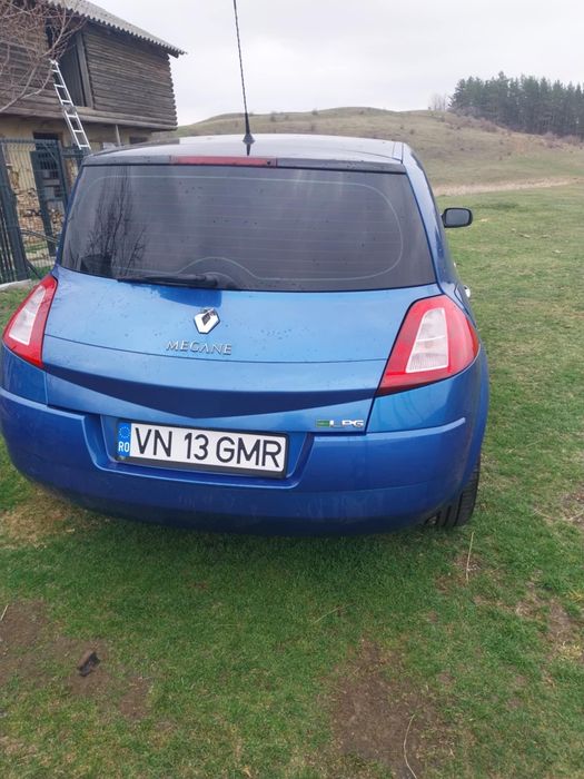 Vând Renault megane