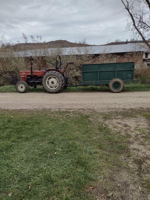 Remorca basculabila