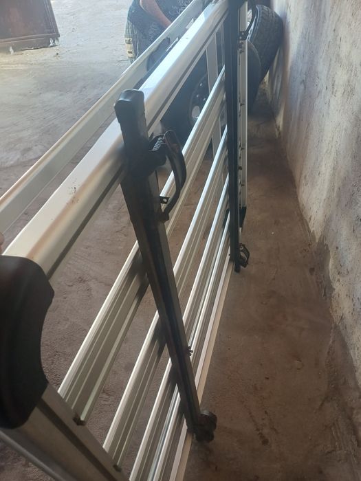 Багажник на раф 4