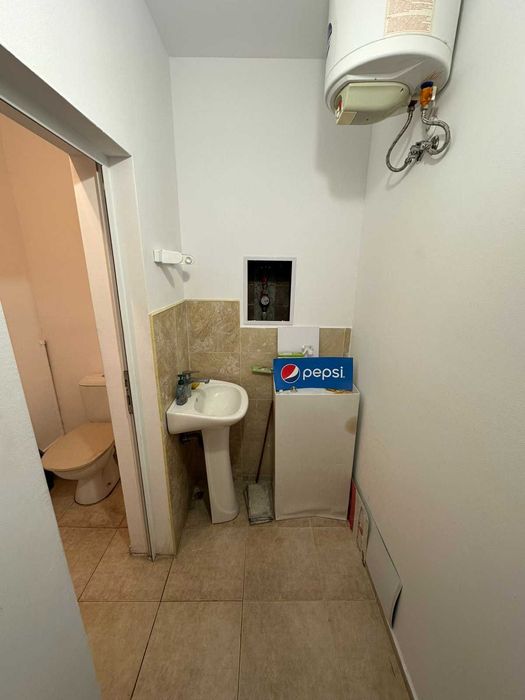 Дава се под наем Магазин в Пловдив, Тракия - 100 кв.м за 663 € - Снимка #7