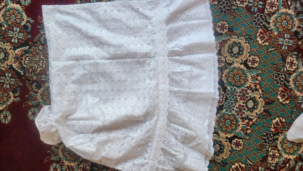 Beshik ustidagi yopinchiqlari