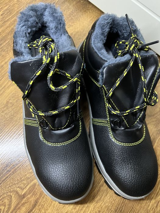 Спецобувь. Новые ботинки рабочие размер 43