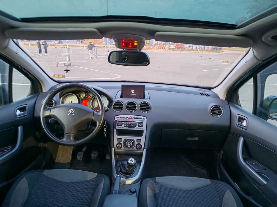 PEUGEOT 308 2013 — imagine 3