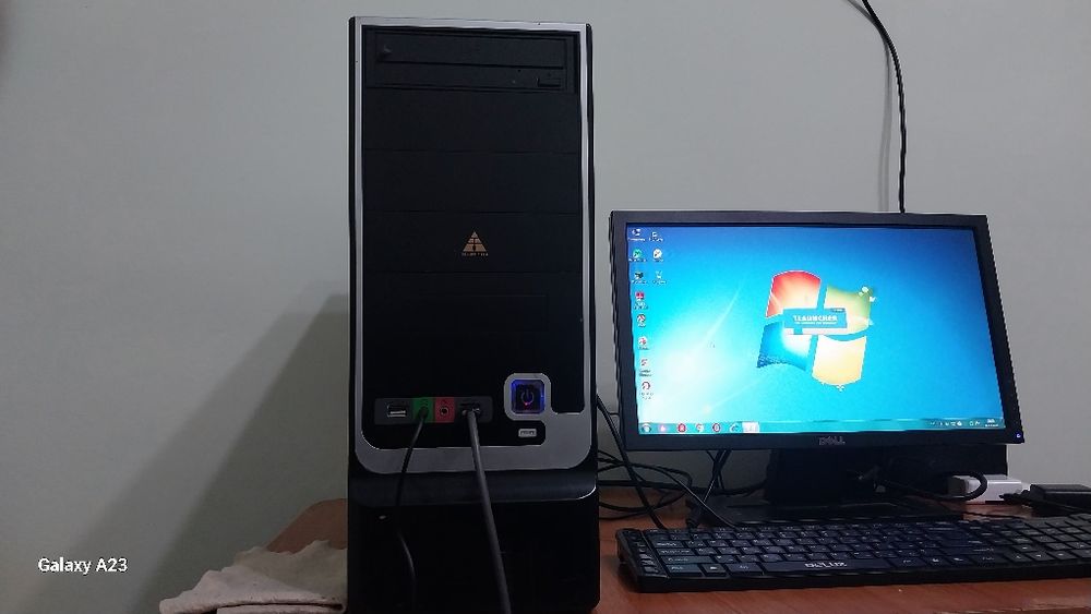 Продам компьютер работает