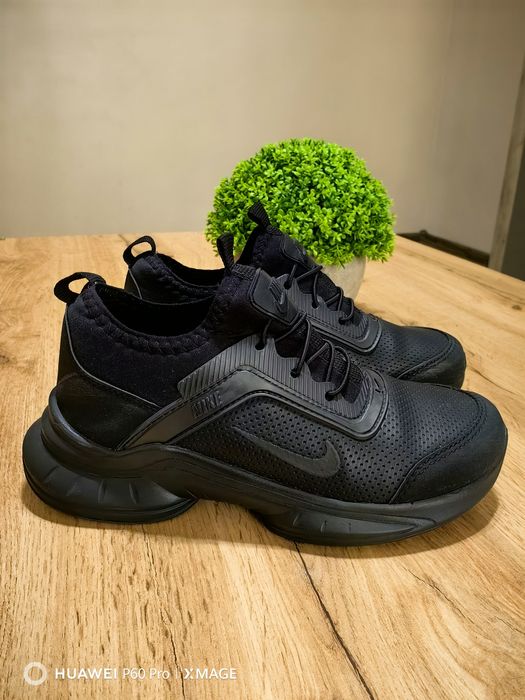 Маратонки Nike 37 номер