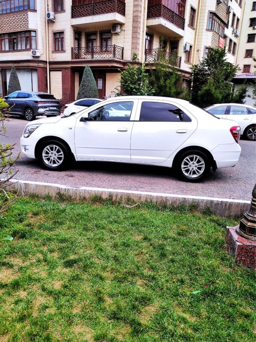 Chevrolet Cobalt 2015 — 3