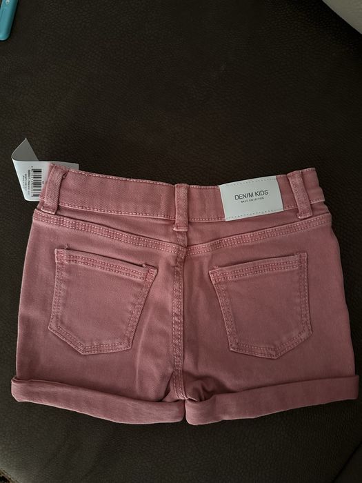 Pantaloni scurti 4-5 ani
