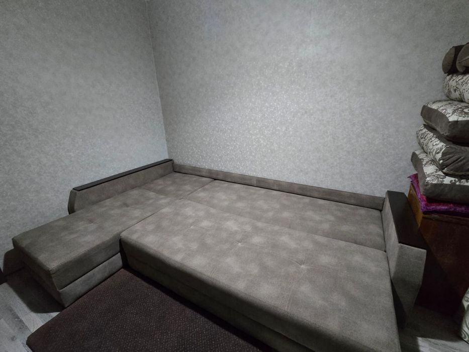 Продам диван в хорошем состоянии