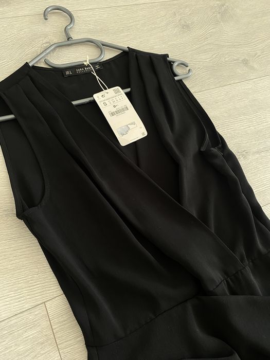 Salopeta zara noua, pantalon scurt eleganta marime S