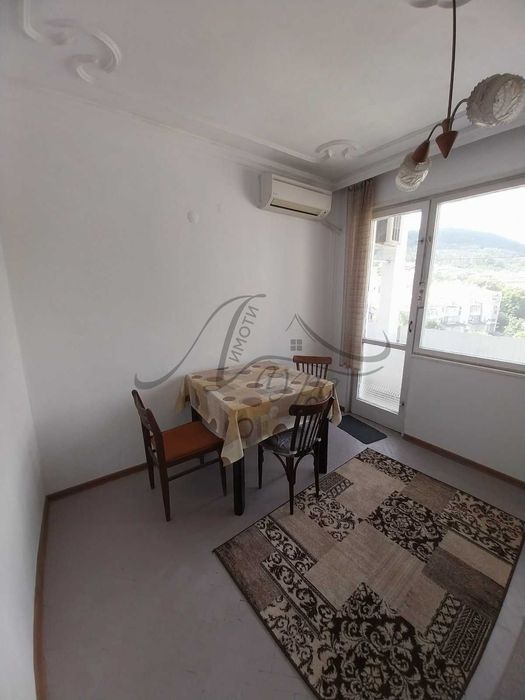 Дава се под наем Двустаен апартамент в Шумен, Център - 68 кв.м за 306 € - Снимка #5