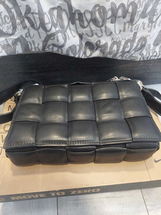 Дамска чанта bottega veneta