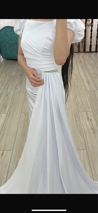 Платье белое и розовое