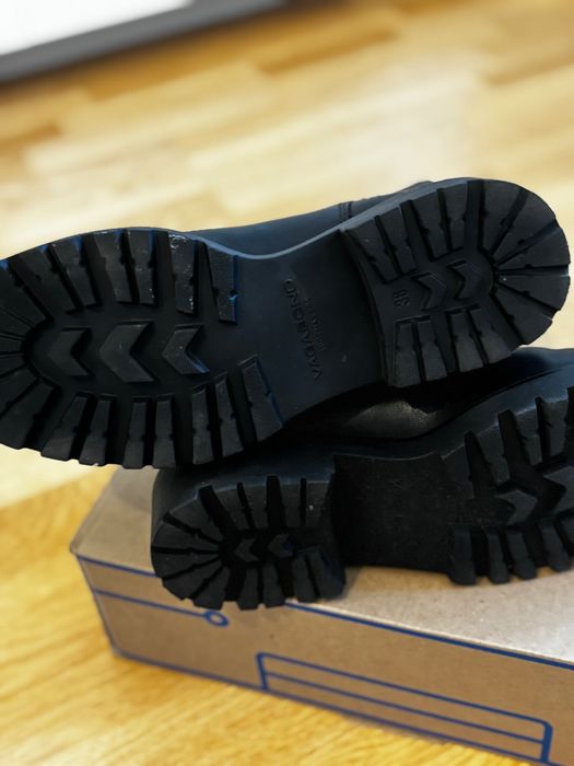 Ghete 
Vagabond Shoemakers, Ghete Chelsea de piele Kenova, Negru, 36