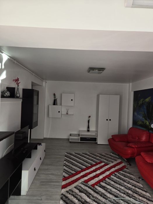 Închirieri apartamente