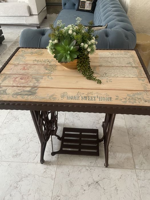 Ретро станина стол