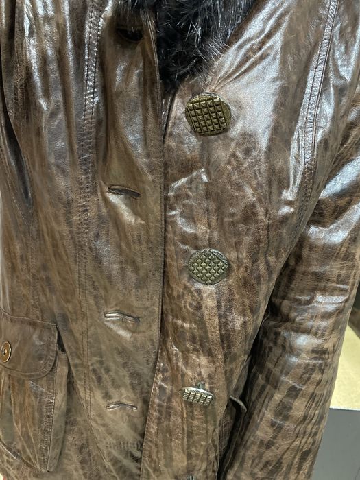 Продаю дубленку натуралка 44размер