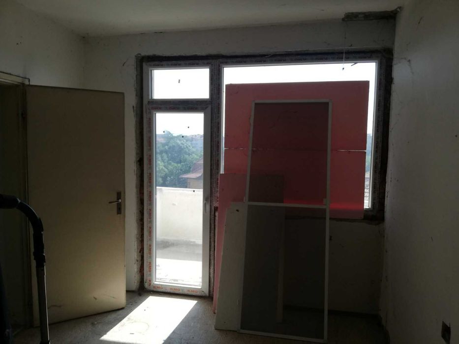 Продава се Тристаен апартамент в Казанлък - 93 кв.м за 1237 €/кв.м - Снимка #7