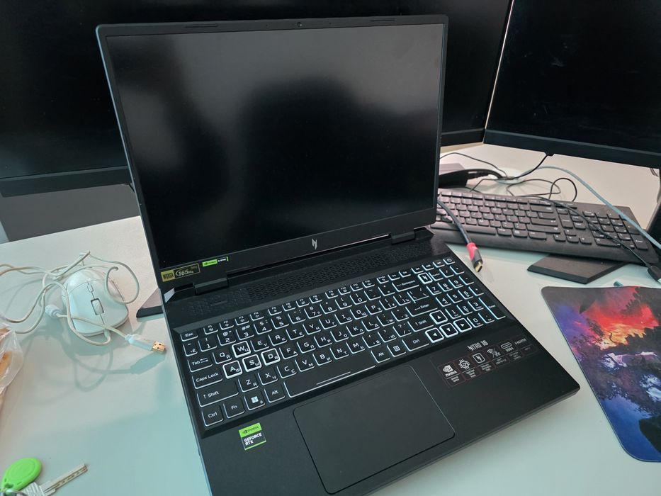 Acer Nitro 16 AN16-41-R6L1