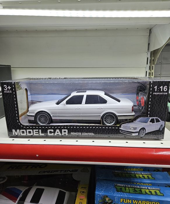 Радиоуправляемые игрушки машинки на пульте игрушки