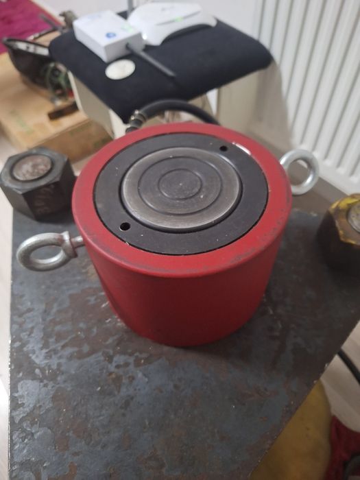 Пресс гидравлический на 100тн