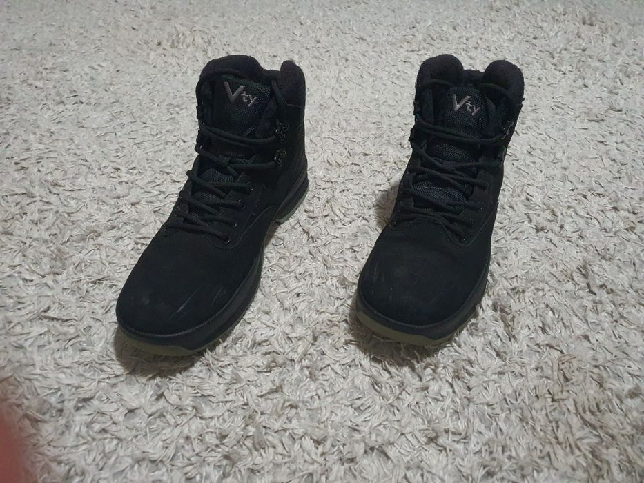 Ghete  piele Vty