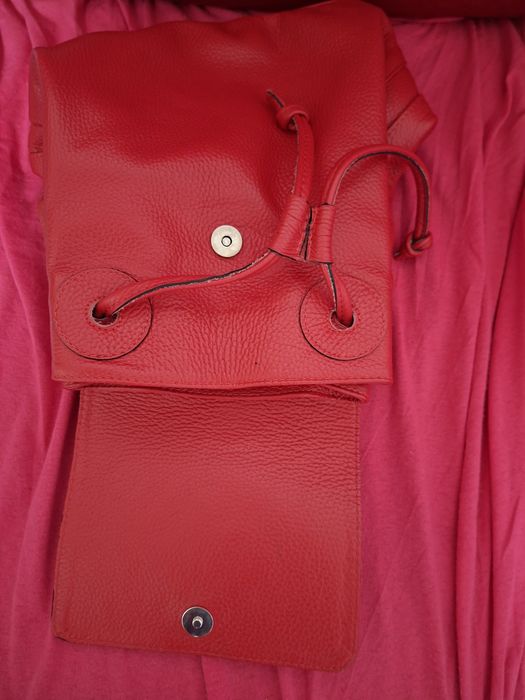 Rucsac din piele naturală marca XUfta ,rosu intens