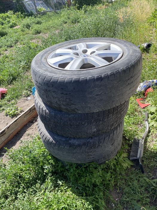 продам шины на фольсфаген поло