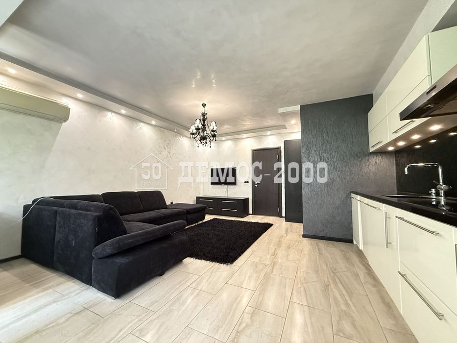 Продава се Двустаен апартамент в Варна, Чаталджа - 70 кв.м за 3143 €/кв.м - Снимка #2