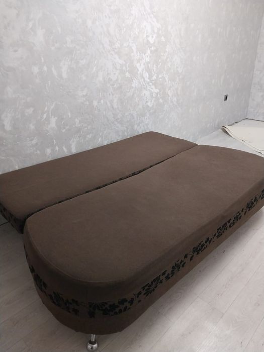 Диван в отличном состоянии