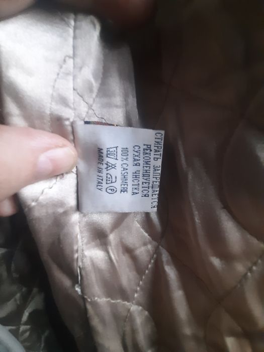 Пальто длинные почти новое 100% Кашмир Итальянское натуральная