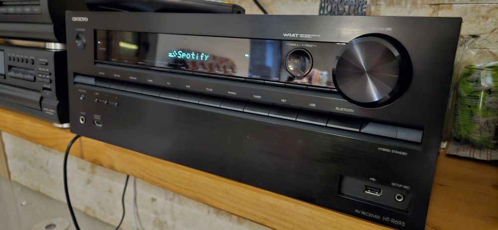 Amplituner Onkyo ht-r693 + telecomandă