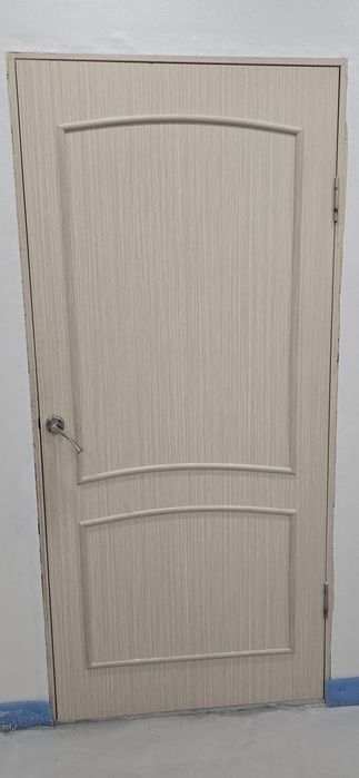 Продам межкомнатные двери