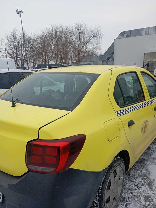 Vând Dacia Logan urgent