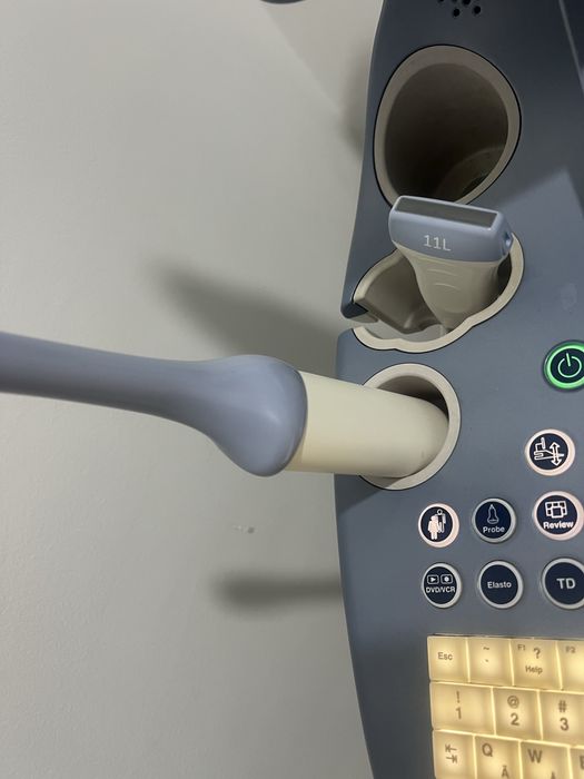 Продаю УЗ аппарат VOLUSON E8 Expert ВТ13