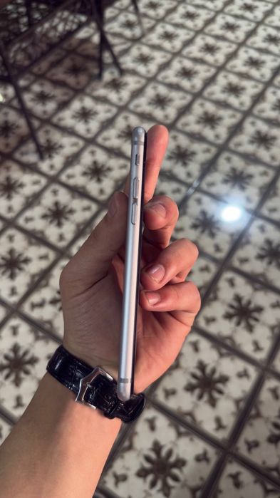 iphone 6s 128:gb kami bor !!!