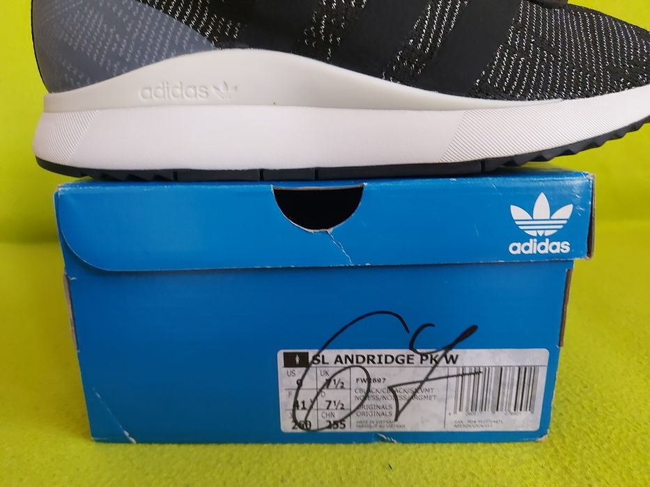 Adidas-41н-НОВО-Оригинални