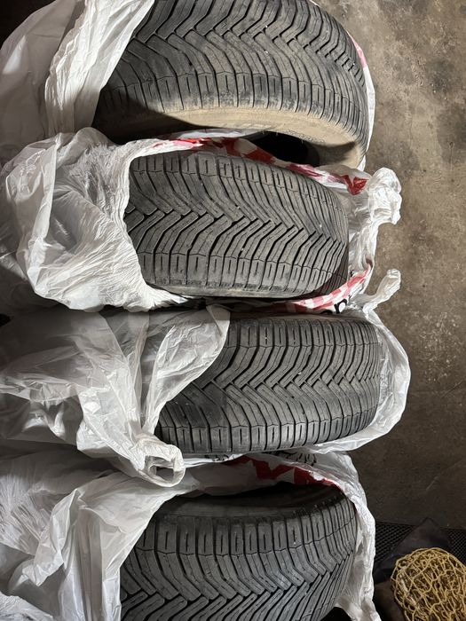 Продам 4 шины Michelin