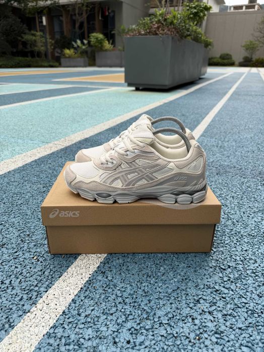Asics Gel-Nyc Cream Grey