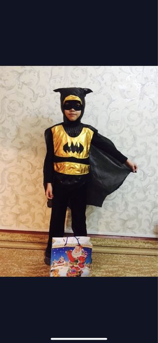 Продаются  платье.